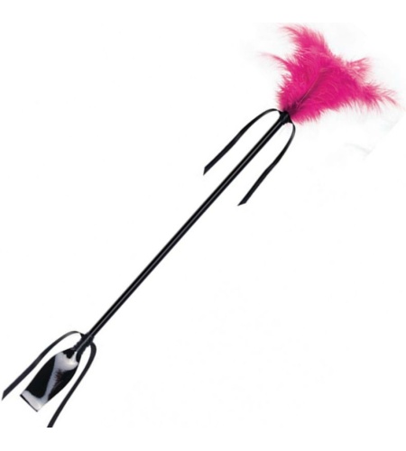 Fusta con pluma rosa