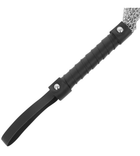 Látigo de Metal